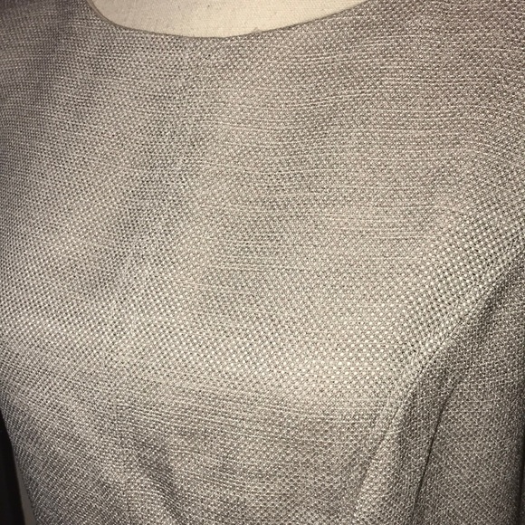 Anne Klein beautiful dress. - Picture 4 of 11